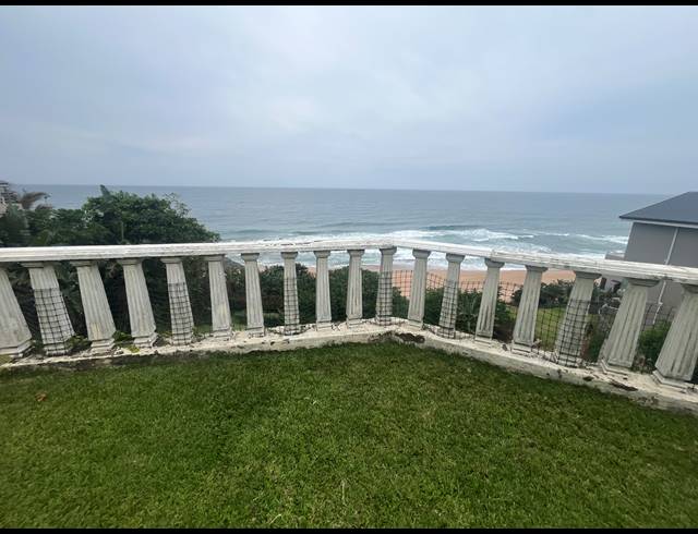 8 BEDROOM HOUSE FOR SALE IN BALLITO CENTRAL